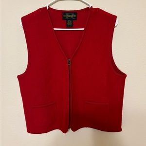 100% Wool Red Zip Up Vest